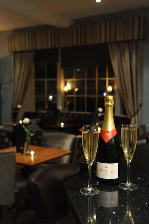 The Kings Hotel تْشيبينْغْ كامبدين المظهر الخارجي الصورة